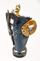 Libero Cellarosi: Lovag. Mázas kerámia, jelzett, hibátlan, m: 25 cm