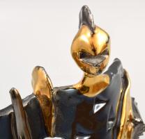 Libero Cellarosi: Lovag. Mázas kerámia, jelzett, hibátlan, m: 25 cm