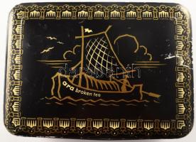 Angol fém teás doboz, kopással, 19x25 cm