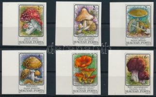 1986 Gombák II. - Mérgező vágott ívszéli sor (8.000)