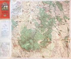 [Térkép] Vértes hegység. Kirándulók térképe, 15. szám. Mértéke: 1:50,000. (1928). Budapest, 1928. Magyar Királyi Állami Térképészeti Intézet. Színes térkép, mérete: 610x625 mm egy 645x765 mm méretű térképlapon. Színes turistatérképünk a Dunántúl egyik kevésbé látogatott, turistaútvonalakkal viszont már átszelt hegységébe, a Fejér és Komárom megye határát képező Vértes hegységbe vezet. A várromokkal teli, szőlőkkel övezett, erdőgazdasági területen Vitányvár, Várgesztes, Csókakő romjai várták a látogatókat - a móri borvidék pincegazdaságai mellett. Térképünk keleti szélén a Gerecse, majd a Váli-völgy húzódik, nyugati szélén a Bakonyt és Vértest elválasztó Móri-árok kanyarog. Keleten Óbarok, Felcsút, Alcsút és Vértesacsa, délen Zámoly és Bodajk, nyugaton Mór, Pusztavám, Bokod és Dad, északon Kecskéd, Környe, Bánhida, Tatabánya és Felsőgalla jelölik ki térképünk határait. Feltűnő jelenség, hogy a környék Budapestről induló elsőrendű autóútja Óbaroknál véget ér, a Gerecse és a Vértes hasadékán át már csak alsóbbrendű utak visznek tovább Győr felé. Annál dúsabb a vasúthálózat: térképünkön még működik az Óbarok-Lovasberény, illetve a Környe-Pápa vasútvonal. Térképünk meghatározó városi kiindulópontja akár Tatabánya is lehet, amely ekkoriban már fontos iparvárosnak számít. Oroszlány viszont apró, ipar és vasút nélküli sváb település csupán. Mór városa ekkoriban is fontos borászati központ, Csókakő és Csákberény között már ekkor is létezik a pincékkel pöttyözött borút. Vízrajzi, domborzati részleteket közlő térképünk fő információja ugyanakkor a turistaútvonalak hálózata, a bal oldali jelmagyarázat részletei között dokumentumunk túrajavaslatokat is ajánl. A bal felső sarokban a Vértes erdőgazdasági melléktérképe. A lapszéleken apró, halvány foltosság, a jobb szélen a hajtás mentén kisebb repedések, a hátoldalon kisebb foltosság. (Kirándulók térképe, 15. szám.) Jó állapotú térkép, hajtogatva.