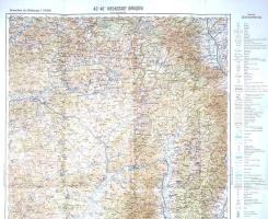 [Térkép] [Brassó és környékének részben magyar, részben román feliratozású térképe] Generalkarte von Mitteleuropa Blatt 43"" 46"": Kronstadt (Brasov). Mass-stab: 1:200,000. (1914)/[1939]. [Wien] (Bécs), [1939]. (Militärgeographischen Institut). Színes térkép, mérete: 555x390 mm egy 675x480 mm méretű térképlapon. Domborzati, vízrajzi, közlekedésföldrajzi és településhálózati térképünk a bécsi Hadtérképészeti Intézet Közép-Európa-sorozatának tagja. A Militärgeographische Institut 1886-tól induló, több évtizedes mintavételi munkája keretében összesen 264 térképen mérte fel a tágan értelmezett Közép-Európa teljes területét, a hatalmas munka a Nizzától Isztambulig, Rómától Berlinig terjedő területről alkotott önmagukban is értelmezhető, egységesen 1:200,000 mértékű térképszeleteket. Valamennyi térképszeletet ábrázolt területük legfontosabb településéről nevezték el, a címben feltüntetve e központi város földrajzi koordinátáit. Térképünk esetében ez a város Brassó. Az eredeti adatfelvétel 1914-ben készült, a településnevek minden esetben az adott település etnikai többsége szerintiek, így térképünk északi, illetve legkeletibb részének (azaz székelyföldi) településnevei, vízrajzi és domborzati nevei magyar, az Olt folyásától délre szinte kizárólag román nyelvűek. 1939-ből származó térképünk az eredeti térképkiadás óta történt közlekedési fejlődést feltünteti, és értelemszerűen Románia részeként kezeli a teljes területet: a lécvonalakon kívül minden oldalon "Rumänien" felirat olvasható; ez a helyzet a térképünk kiadását követő évben, átmenetileg bár, de radikálisan megváltozott. Részletes, német nyelvű jelmagyarázat a térképlap jobb oldalán. Jó állapotú térkép, hajtogatva.