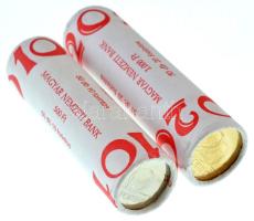 2020. 10Ft Cu-Ni-Zn "Tisztelet a hősöknek" (50x) bontatlan "Magyar Nemzeti Bank" rolniban + 2020. 20Ft Cu-Ni-Zn "Tisztelet a hősöknek" (50x) bontatlan, sérült "Magyar Nemzeti Bank" rolniban T:AU