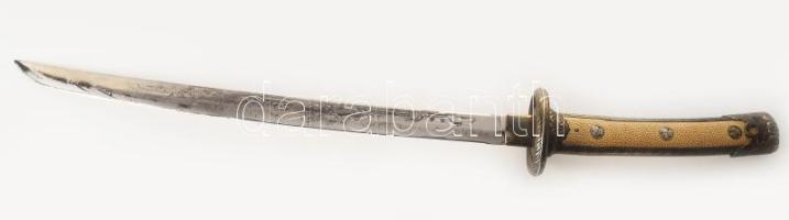 Katana minőségi replika, hiányos fa hüvelyben, h: 71 cm