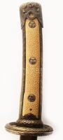Katana minőségi replika, hiányos fa hüvelyben, h: 71 cm