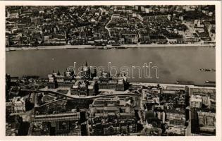 Budapest V. Országház, Parlament. M. kir. Állami Térképészeti Intézet légi felvétele / aerial view
