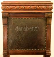 Ónémet támlás szék pár. cca 19. sz. közepe, német, gazdagon faragott támlával és lábakkal, cserélt ü...