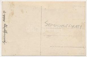 1917 Sepsiszentgyörgy, Sfantu Gheorghe; erdélyi folklór, cigány férfi bottal / WWI Transylvanian fol...