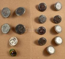 15 darab zömmel címeres fém gomb, vadászmintás darabbal, d: 2-2,5 cm