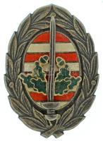 DN "Zrínyi Miklós Katonai Akadémia - Hadműveleti Akadémiai jelvény" zománcozott fém sapkajelvény (46x33mm) T:XF