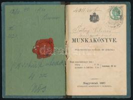 1895-1896 Munkakönyv, nagyváradi kiadású okmány, aradi Weitzer János Gép-Waggongyár és vasöntöde pecsétjeivel, csermői (Cermei / Tschermei) kerékgyártó-segéd részére, "Aradmegye Borosjenői Járás Főszolgabírája", 15 kr. okmánybélyeggel, viaszpecséttel.