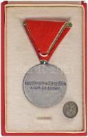 1959. "Tanácsköztársasági Emlékérem" ezüstözött bronz kitüntetés mellszalagon, miniatűrrel...