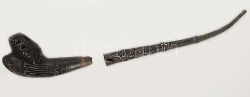 Pipa sérült fém szipkával, h: 30 cm