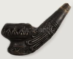 Pipa sérült fém szipkával, h: 30 cm