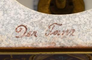 Alt wien historizáló zsánermintás díszváza pár, kézzel festett, jelzett, hibátlan, m: 19,5 cm