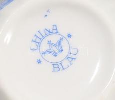 6 darab porcelán reggeliző szett: csésze alátéttel és desszertes tányér. Jelzett, minimális kopással...