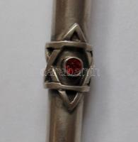 Cca 1800-as évek ezüst (Ag) tóramutató féldrágakővel 26,3g