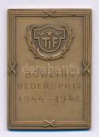 Svédország 1945. Tegnérhofs-i Sportegyesület "TIF - Bowling Tisztelet díj 1944-1945" egyoldalas bronz díjérem, hátoldalán "A RITTER STOCKHOLM" gyártói jelzéssel (36x50mm) T:XF Sweden 1945. Tegnérhofs Idrottsförening "TIF - Bowling Hederspris 1944-1945" one-sided bronze award medal with "A RITTER STOCKHOLM" maker's mark on the reverse (36x50mm) C:XF