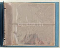 Kékszínű műbőr, ENSZ emblémás "Official United Nations Medallic First Day Covers 1981" alb...