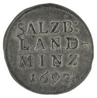 Osztrák államok / Salzburg 1692. 4kr Ag "Johann Ernst von Thun" (2,13g) T:XF Austrian States / Salzburg 1692. 4 Kreuzer Ag "Johann Ernst von Thun" (2,13g) C:XF Krause KM#277
