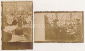 Horthy Miklós - 2 db RÉGI fotós képeslap: ünnepség, darutollas tisztek, katonák / 2 pre-1945 photo postcards of regent Horthy, celebration, officers with crane feathers, soldiers