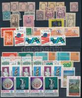 Törökország főleg postatiszta régi és modern bélyegek sok teljes sorral, CEPT motívumokkal 8 db közepes berakólapon