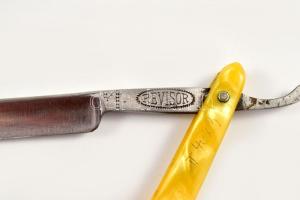 Revisor borotva, jelzett solingeni acél pengével, kinyitva: 23 cm