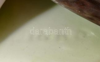 Zsolnay rőzsén ülő asszony. Terv.: Sinkó András. Kézzel festett, jelzett, hibátlan, m: 27 cm