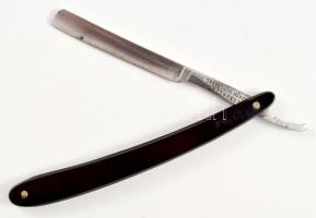 Régi magyar borotva, jelzett: Dreszmann Károly Budapest, eredeti, viseltes tokjában, kinyitva: 23,5 ...