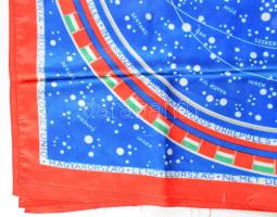 1979 Interkozmosz közös űrrepülés kendő, kb. 77x77 cm