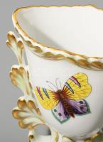 Herendi Viktória mintás váza plasztikus levélmintákkal. Jelzett, hibátlan, m: 11,5 cm