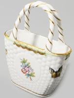 Herendi Viktória mintás kosár alakú váza. Jelzett, kézzel festett, hibátlan, m: 14 cm