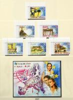 Vatikán gyűjtemény az 1991-2009 közötti időszakból falcmentes Lindner albumban tokkal, luxus minőség...