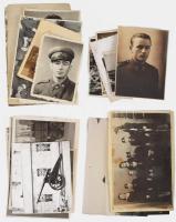 Vegyes katonai fotó tétel, régi és modern, összesen 29 db, változó méretben és állapotban