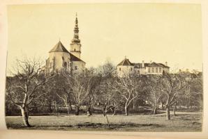 Reviczky Bertalan: A Boldogságos Szűzről czímzett vág-ujhelyi prépostság története. Trencsén, 1897, ...