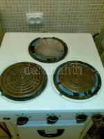 cca 1950 Kiváló állapotban lévő, tiszta, zománcozott gáztüzelésű sparhelt. (a tűzhelyt a XIII. Lehel...