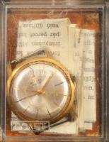 3 db régi óra: Police kvarc óra, működik, kaucsuk szíjjal. 46mm, + Poljot papírral, nem működik, mod...