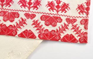 cca 1900 Erdélyi hímzett párnafő huzat, cca 92x56 cm