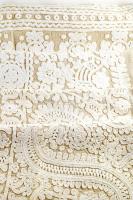 Kézzel szőtt és hímzett Széki írásos 3 darab párnahuzat és egy asztali futó, gazdag hímzéssel, jó állapotban.