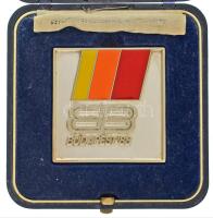1988. "Fedettpályás Atlétikai Európa Bajnokság - Budapest 1988" részben műgyantás fém díjplakett eredeti díszdobozban, "Bertoni-Milano" gyártói jelzéssel T:AU