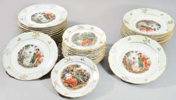 Kahla 12 személyes historizáló mintás tál készlet, klf mintákkal, irizáló peremrész dekorral, jelzett, 1 kistál sérült, d: 19-23,5 cm