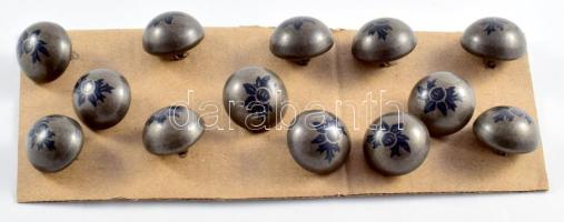 13 darab régi fém gomb