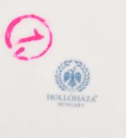 Hollóházi Szász Endre által tervezett mintával díszített bonbonier. Jelzett, hibátlan, d: 7,5 cm