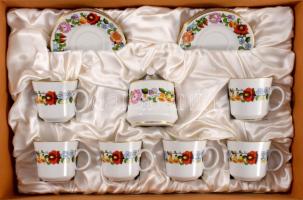 Kalocsai Porcelán 6 személyes kávézó szett, 6 db csésze alátéttel és cukortartó, díszdobozban, hibát...