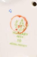 Hollóházi bohóccal babázó kislány. Jelzett, kézzel festett, hibátlan, m: 12 cm