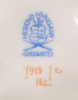 Herendi gyertyatartó, plasztikus rózsa díszítésekkel. Jelzett, hibátlan, m: 13 cm