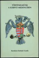 Karalyos-Szénási Gyula: Történelmünk a Kárpát-medencében. A szerző által dedikált példány! Bp., 2004, szerzői kiadás, 120 p. Kiadói papírkötés.