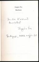 Forgács Éva: Bauhaus. A szerző, Forgács Éva (1947- ) művészettörténész által dedikált példány. Pécs,...