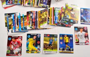 Panini focista kártyák gyűjteménye, dobozban