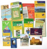 20 db vegyes magyar turistatérkép: A Duna vízisport-térképe Esztergomtól Dunaújvárosig; Balaton; Soproni-hegység; A Szent Bernát Arborétum információs térképe; stb.